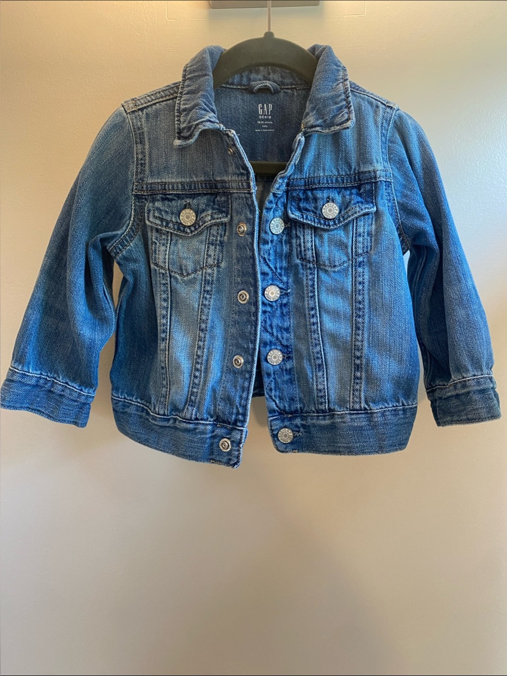 GAP Baby Medium Blue Denim Jacket Size 18-24 Months